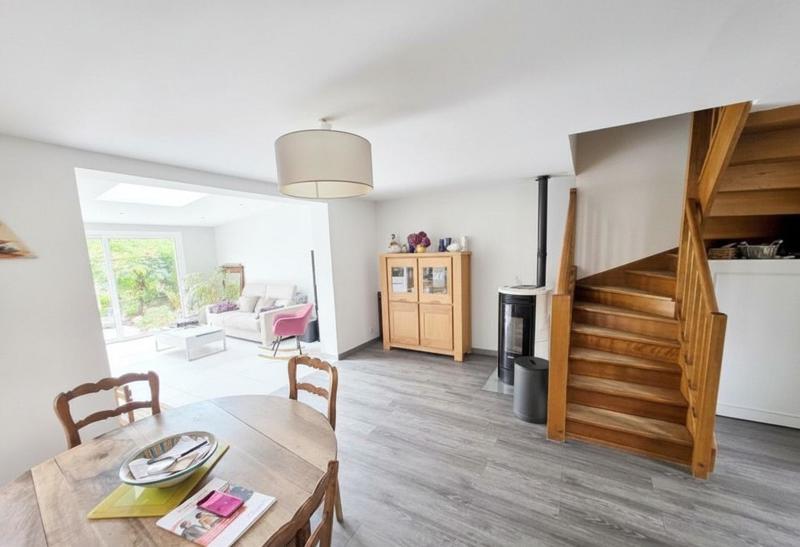 Maison - 125 m² - 6 pièces