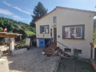 Maison - 70 m² - 5 pièces