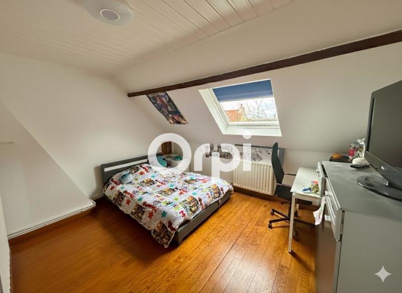 Maison - 237 m² - 5 pièces