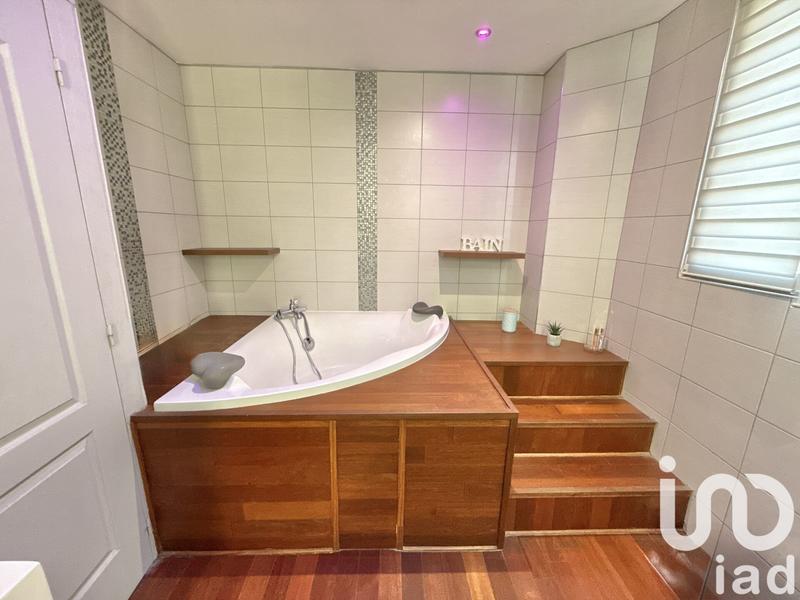 Maison - 95 m² - 4 pièces