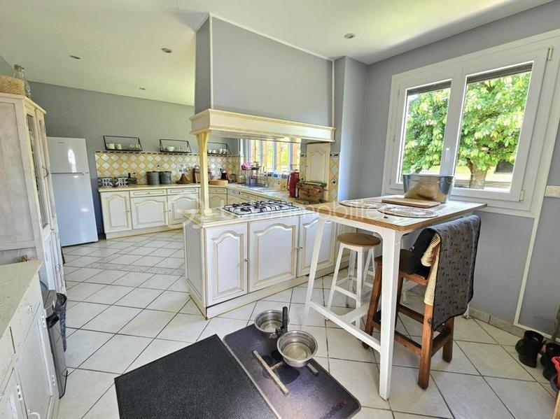 Pavillon - 140 m² - 6 pièces