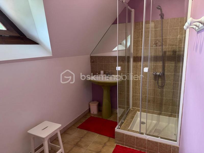 Maison traditionnelle - 159 m² - 6 pièces