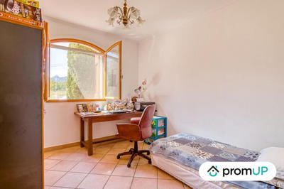 Maison - 164 m² - 6 pièces