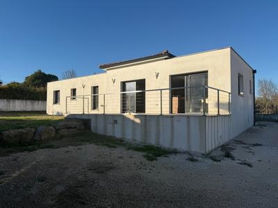 Maison - 120 m² - 5 pièces