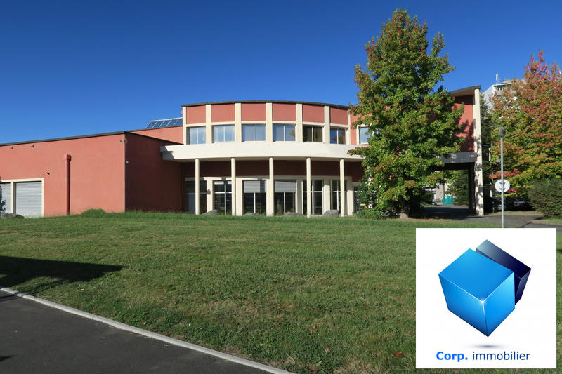 Local d'activités - 1 500 m²