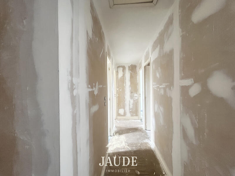 Maison - 77 m² - 4 pièces