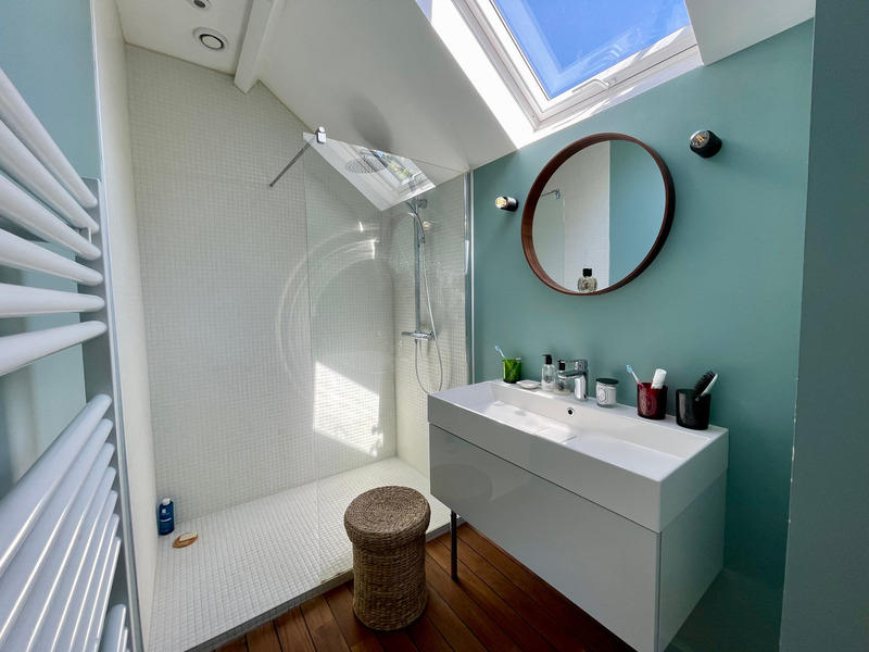 Maison - 136 m² - 6 pièces