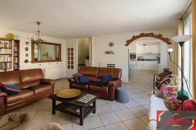 Maison - 147 m² - 5 pièces