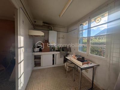 Maison - 80 m² - 5 pièces