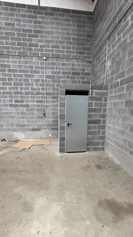 Local artisanal - 125 m² - 1 pièce