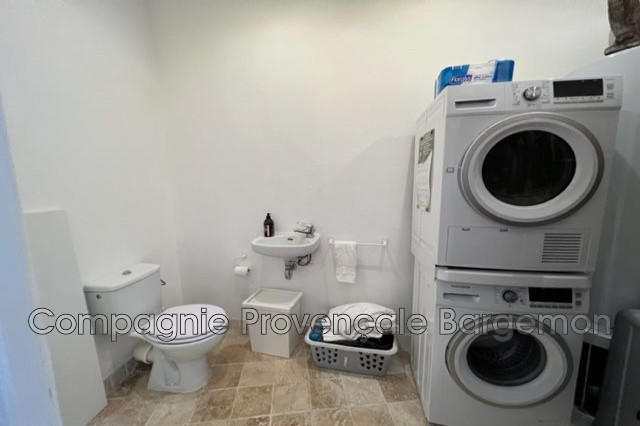 Appartement - 92 m² - 3 pièces