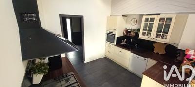 Maison - 160 m² - 8 pièces