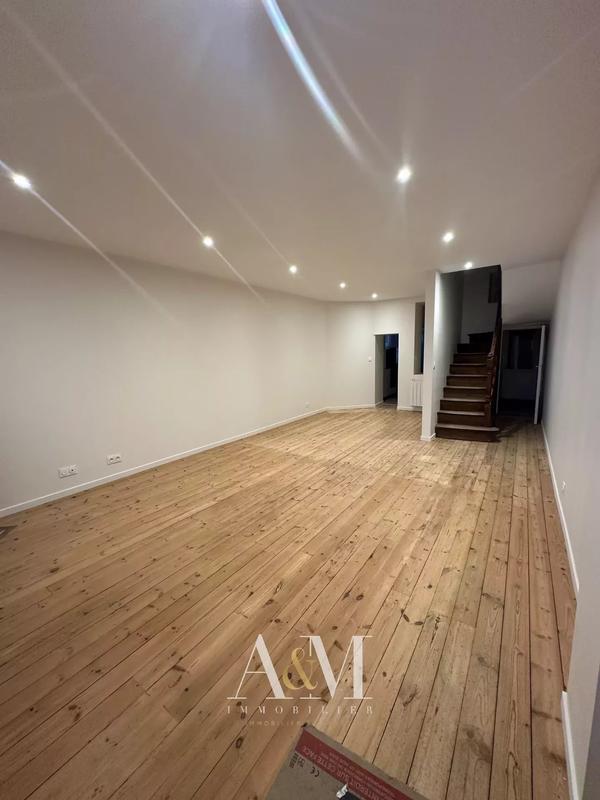 Maison de ville - 82 m² - 4 pièces