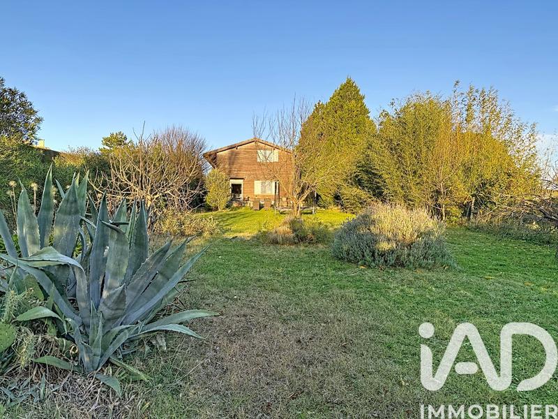 Maison - 196 m² - 8 pièces