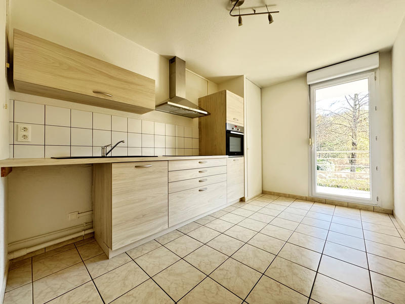 Appartement - 83 m² - 4 pièces