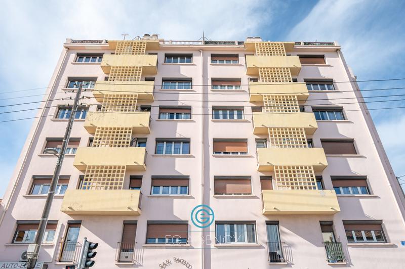 Appartement - 65 m² - 3 pièces