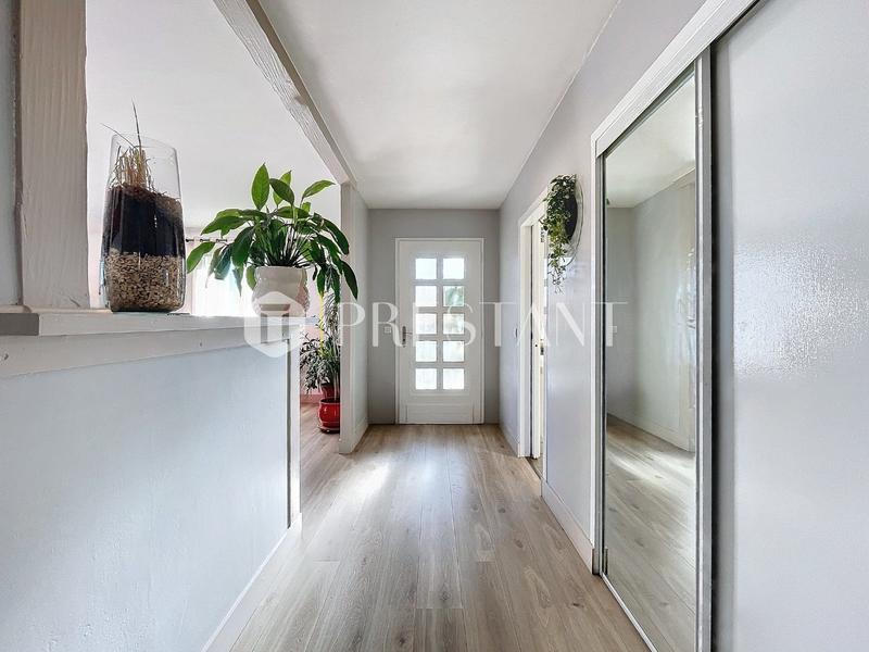 Maison - 170 m² - 7 pièces