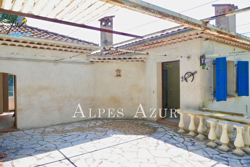 Villa - 210 m² - 10 pièces