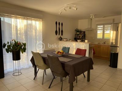 Pavillon - 95 m² - 5 pièces