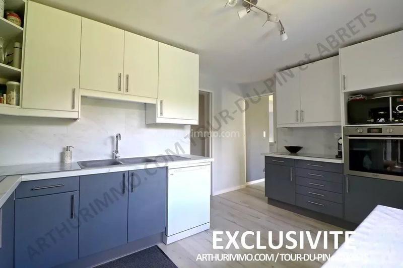 Maison - 141 m² - 6 pièces