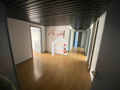 Local commercial - 149 m²