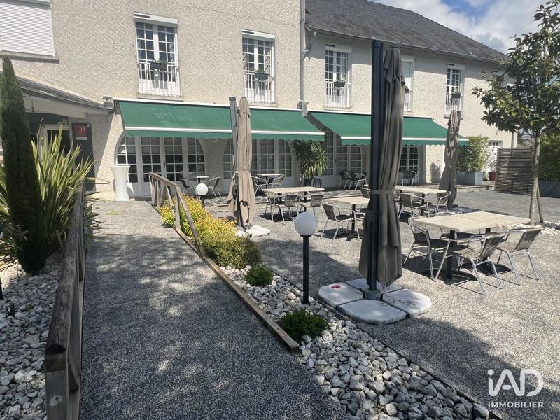 Local commercial - 690 m²