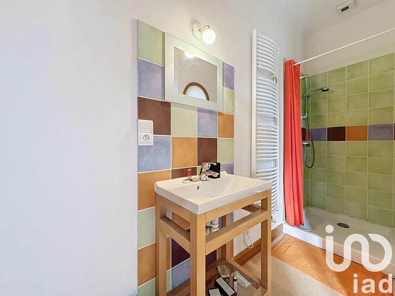 Maison - 238 m² - 8 pièces