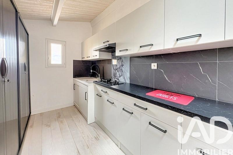 Maison - 240 m² - 7 pièces