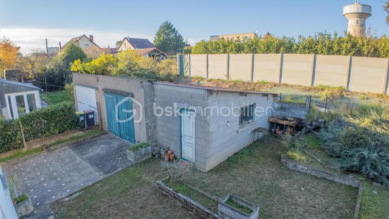 Maison traditionnelle - 78 m² - 4 pièces