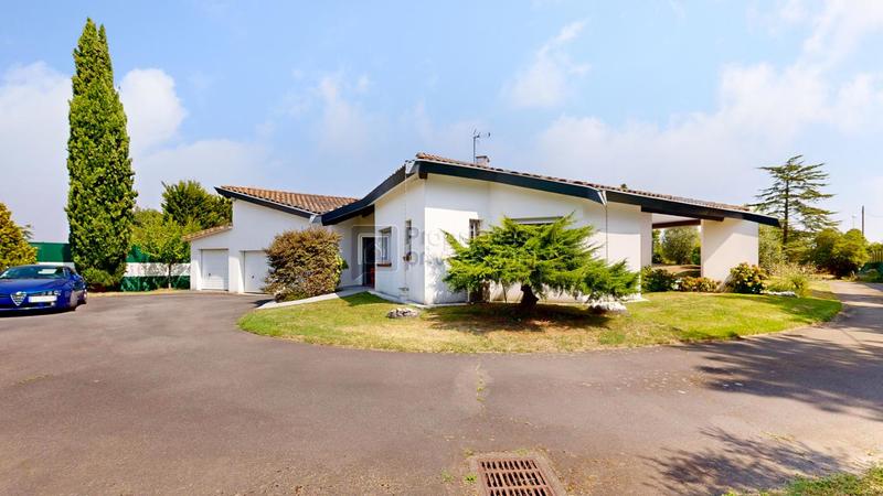 Maison - 196 m² - 6 pièces