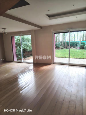 Maison - 116 m² - 6 pièces