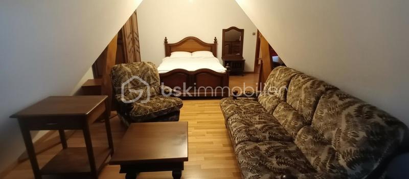 Maison traditionnelle - 125 m² - 6 pièces