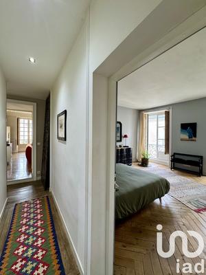 Appartement - 185 m² - 6 pièces