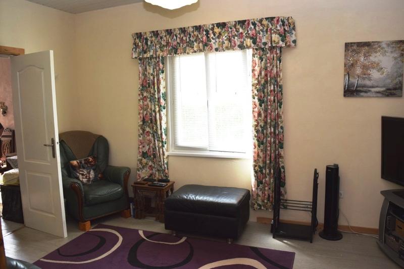 Maison - 111 m² - 8 pièces