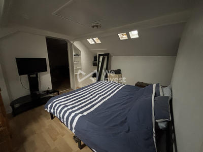 Maison - 417 m² - 20 pièces