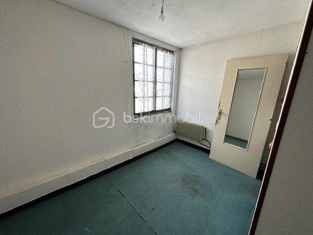 Immeuble - 300 m² - 12 pièces