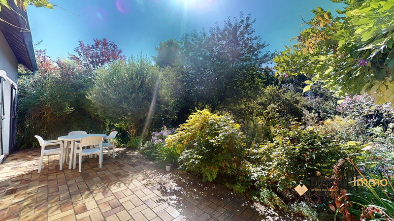 Maison - 192 m² - 6 pièces