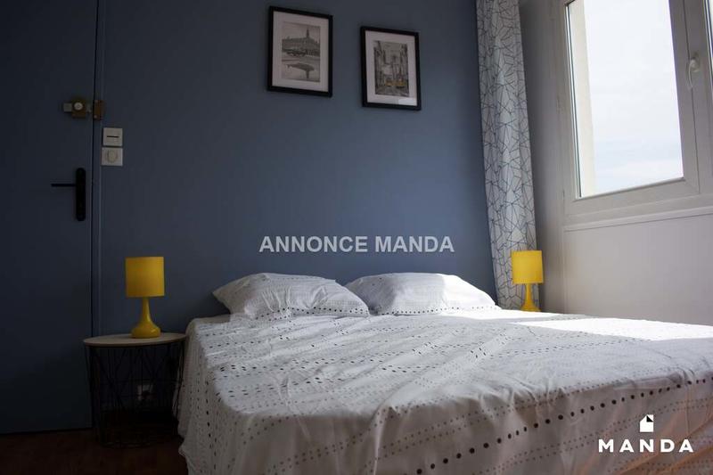 Chambre - 11 m² - 6 pièces