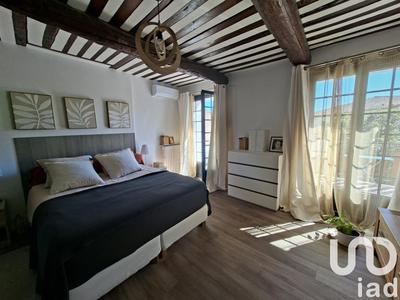 Maison - 258 m² - 8 pièces