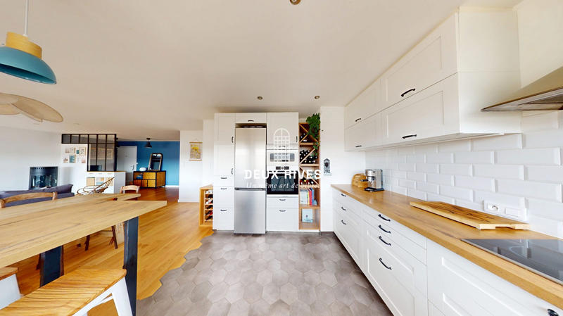 Appartement - 105 m² - 4 pièces