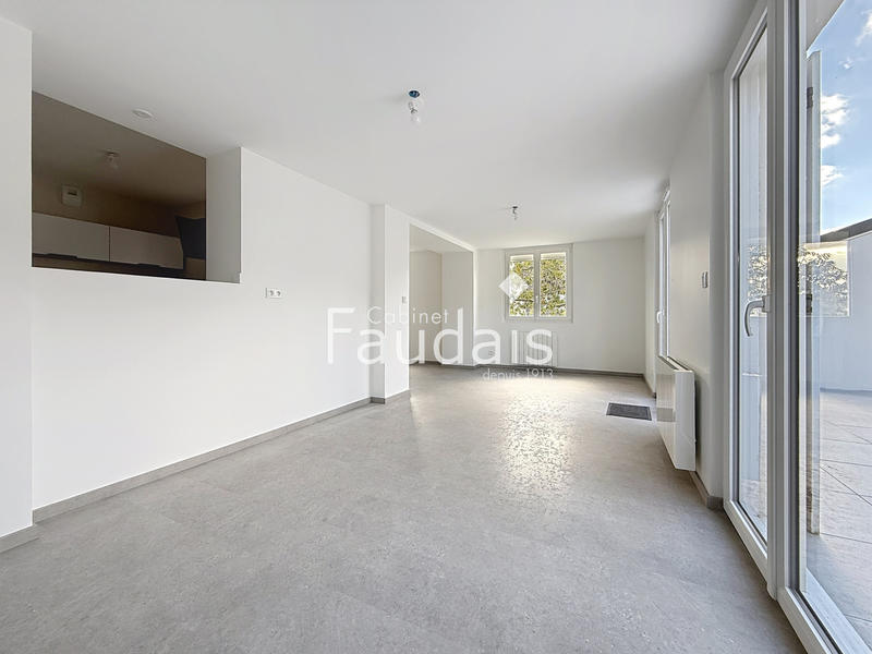 Maison - 123 m² - 7 pièces