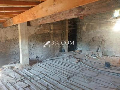 Maison - 300 m² - 6 pièces