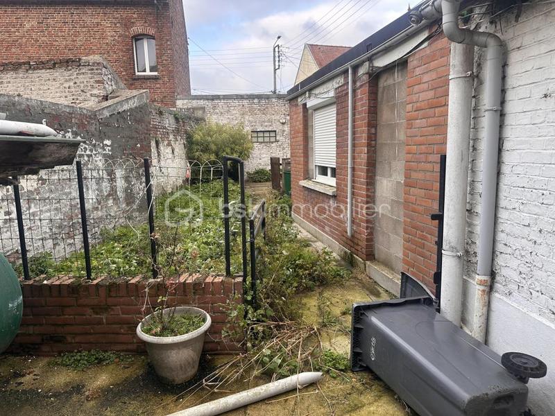 Maison - 180 m² - 9 pièces