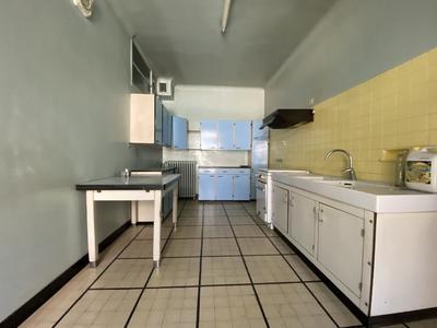 Maison de ville - 180 m² - 6 pièces