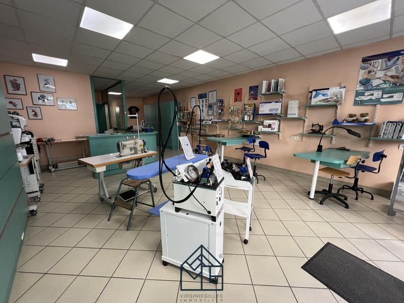 Local commercial - 190 m²