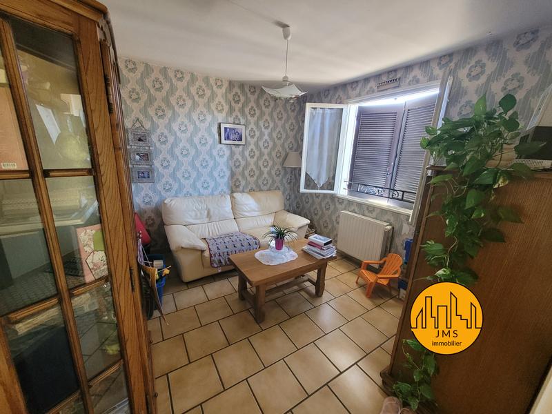 Maison - 101 m² - 5 pièces