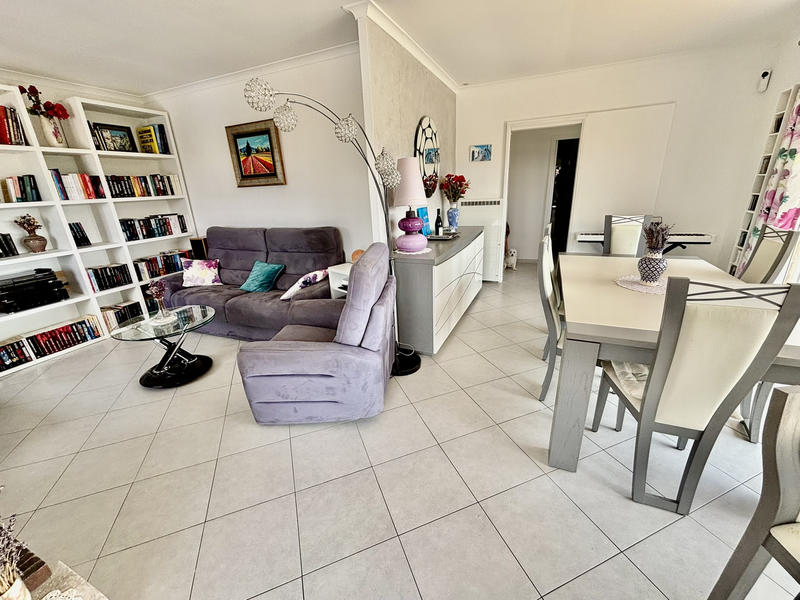 Maison - 97 m² - 5 pièces