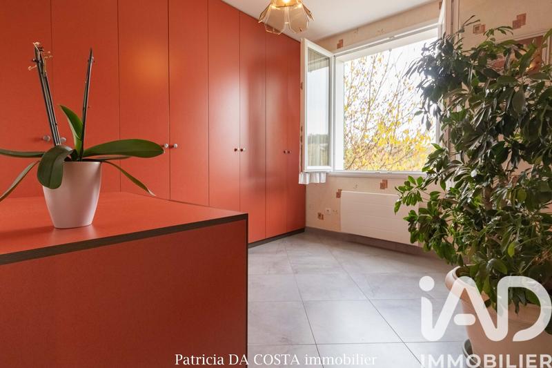 Maison - 110 m² - 6 pièces