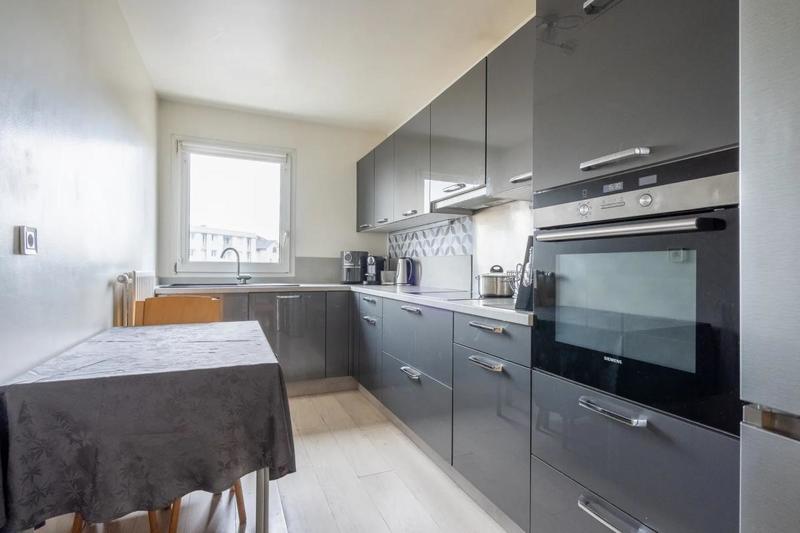 Appartement - 79 m² - 4 pièces