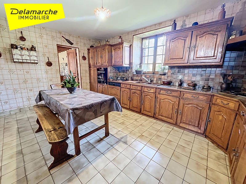 Maison - 163 m² - 7 pièces